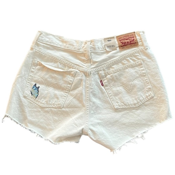 LEVI’S Butterfly Print 501 Raw Hem Jean Shorts Off White Size 30 NEW - Picture 4 of 9
